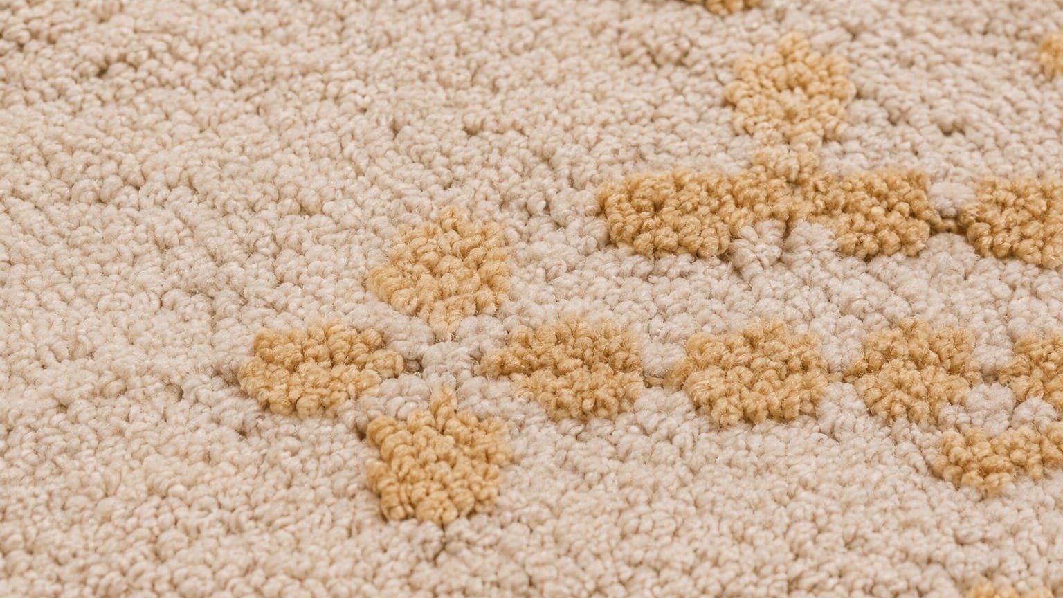 Luxury handmade rug with pile height guide by Emporio Rugs