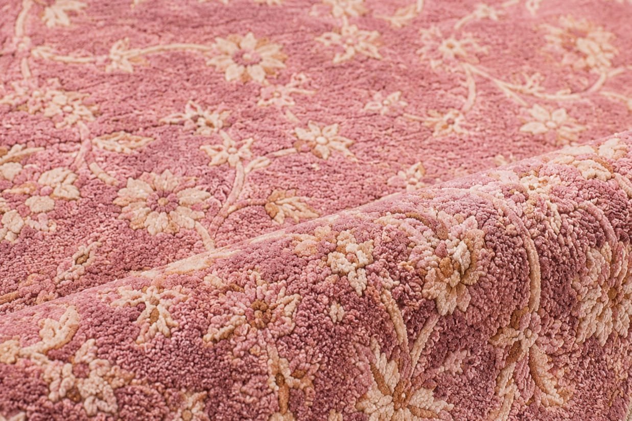 Handknotted rug pile height
